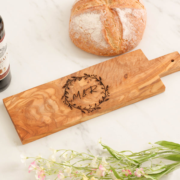 Personalised Floral Wreath Wooden Serving Board